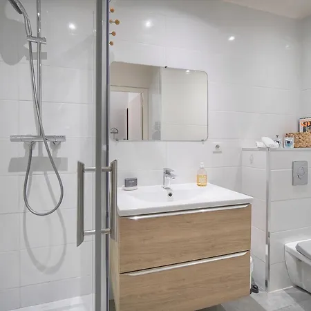 La Terrasse * Κάννες