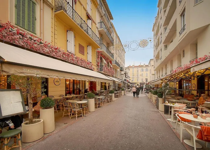 La Terrasse * Κάννες